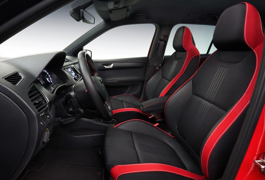 Интерьер Skoda Fabia Combi Monte Carlo (NJ) 2018 года  (WW) (фото 7 из 40)